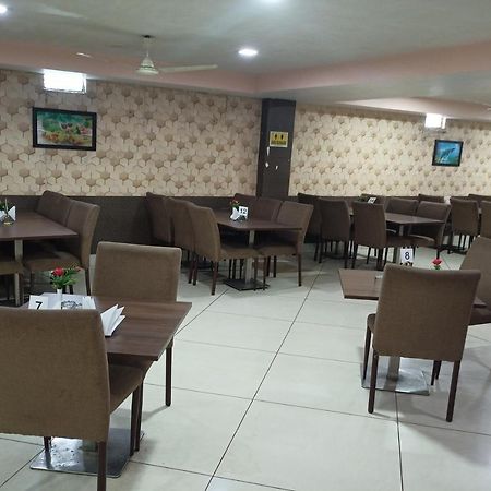Hotel Jmd International Katihar Eksteriør billede