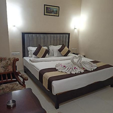 Hotel Jmd International Katihar Eksteriør billede